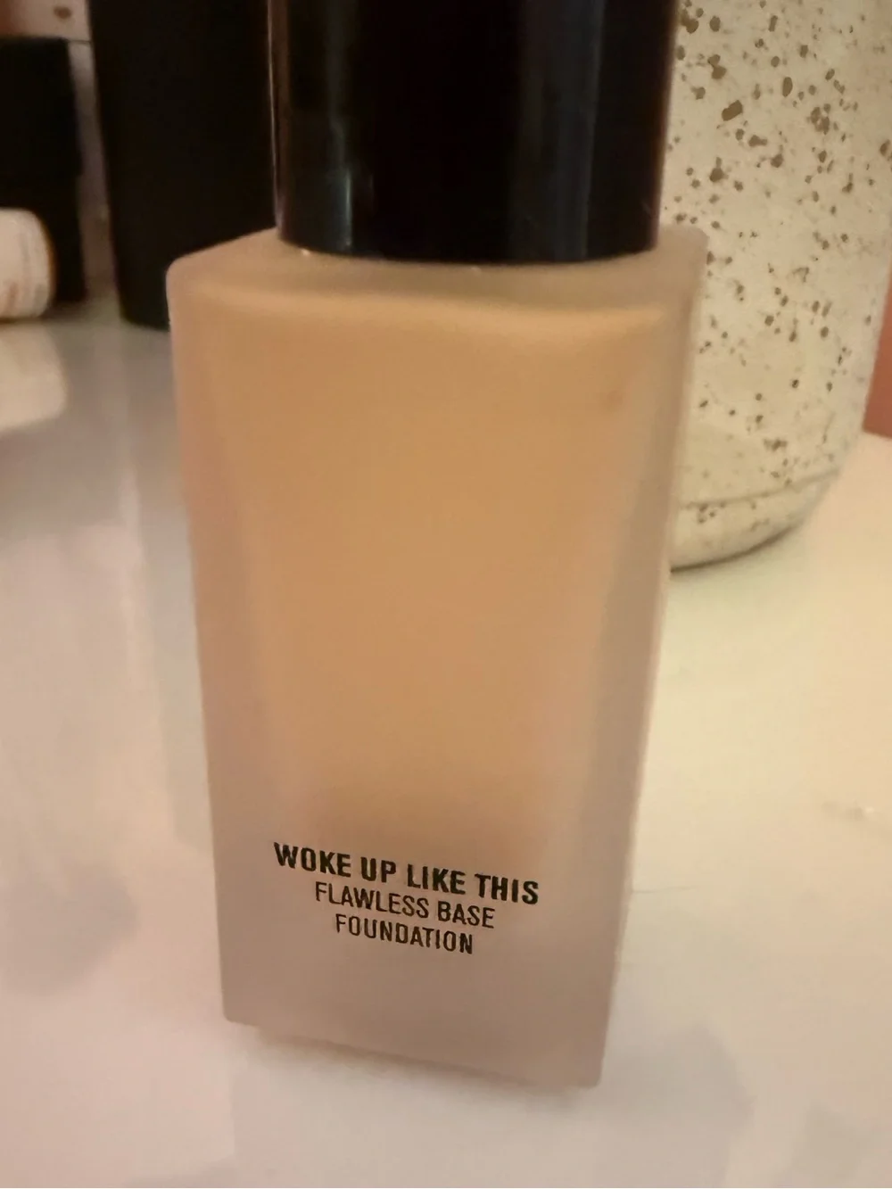 IL MAKIAGE Woke Up Like This Foundation Shade 60 NWOT